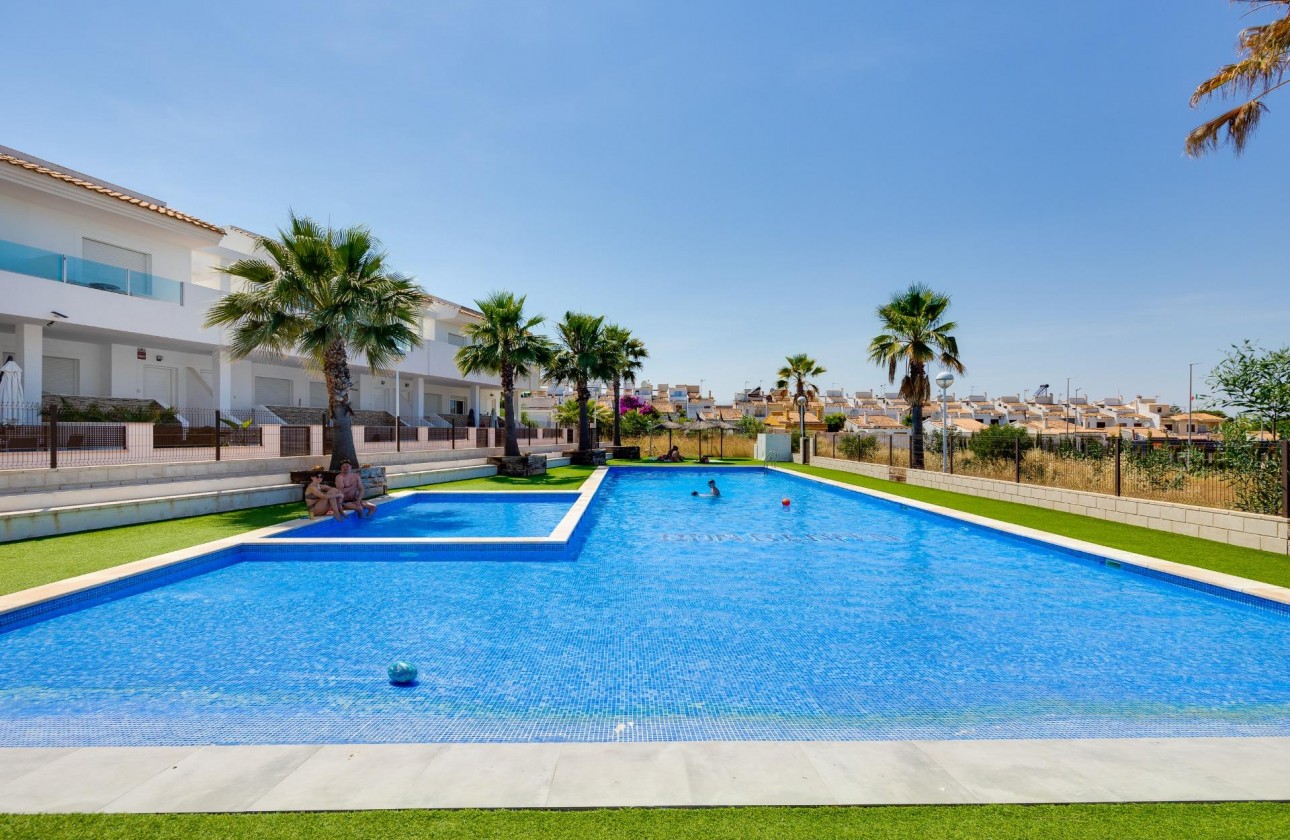 Reventa - Chalet - Torrevieja - Los balcones