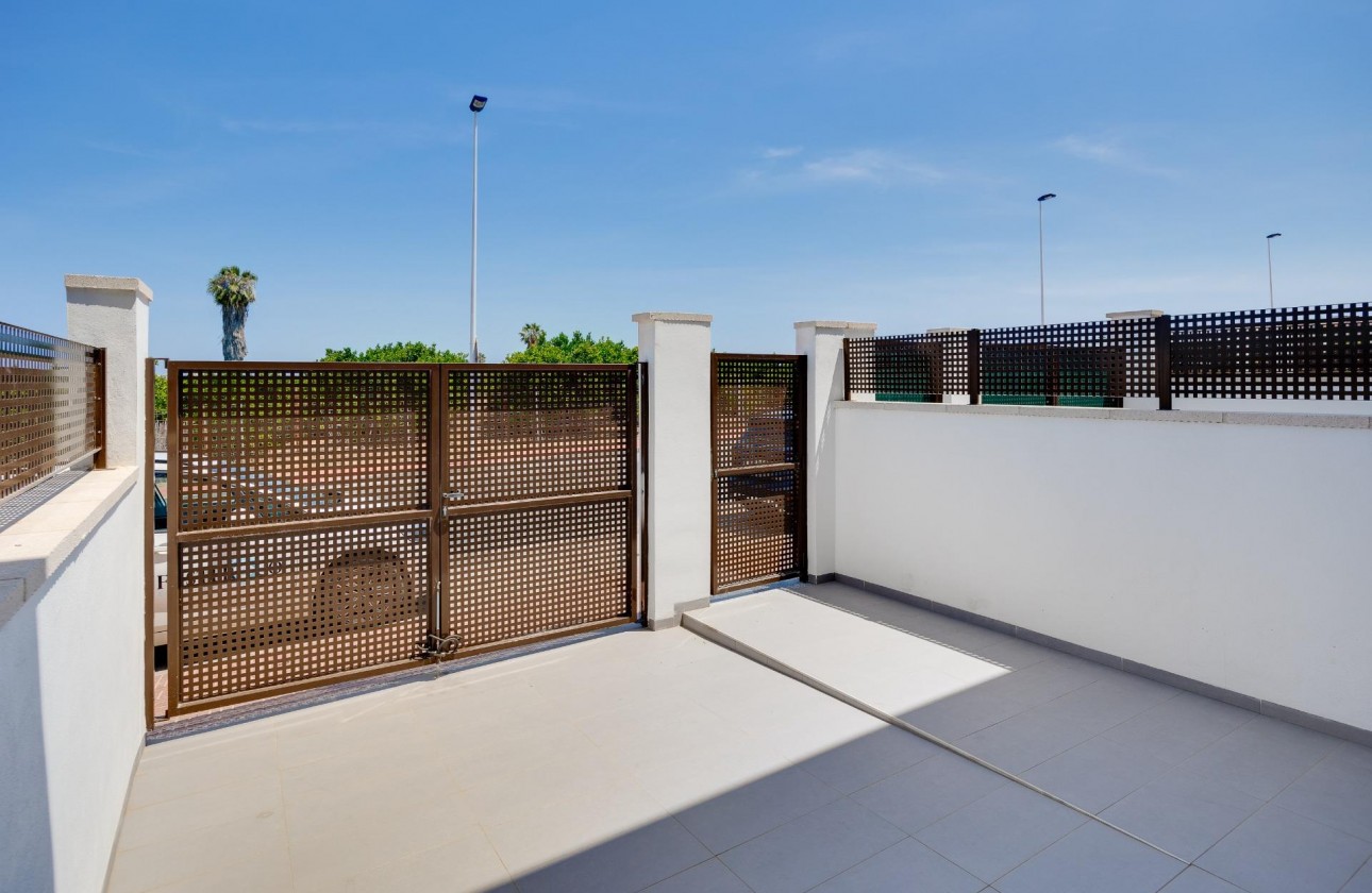 Reventa - Chalet - Torrevieja - Los balcones