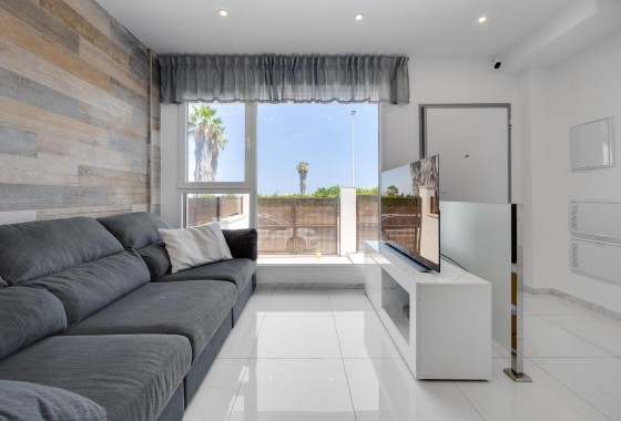 Reventa - Chalet - Torrevieja - Los balcones