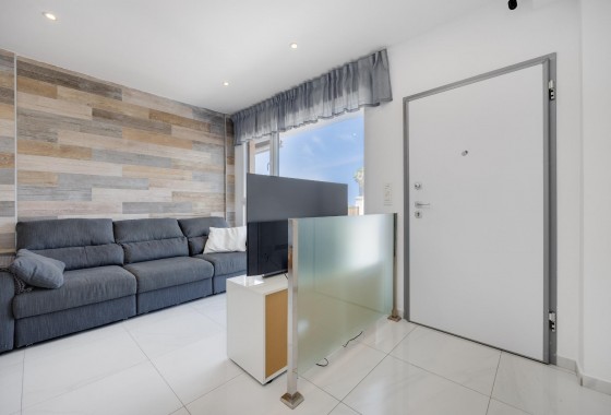 Reventa - Chalet - Torrevieja - Los balcones