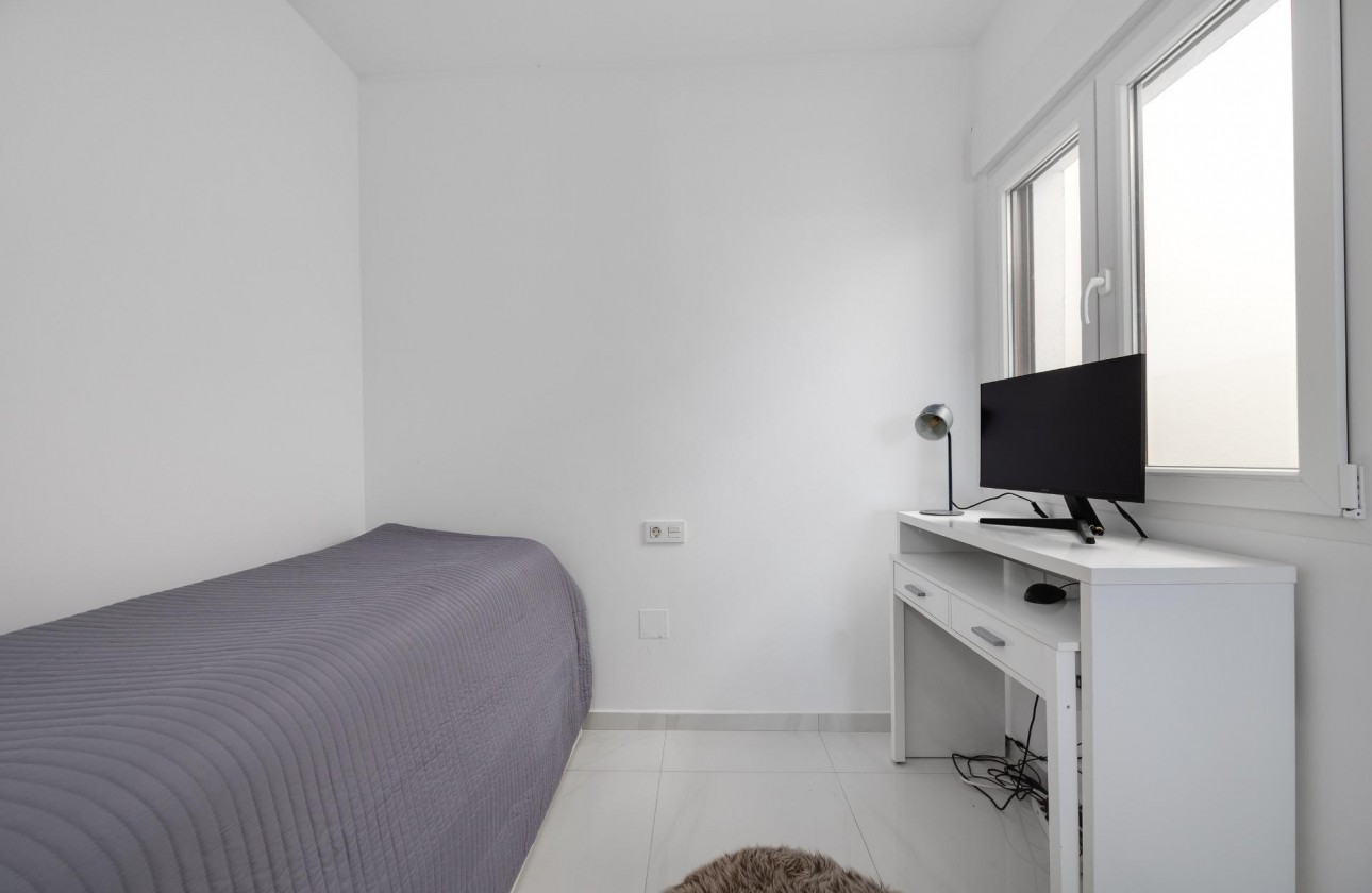 Reventa - Chalet - Torrevieja - Los balcones