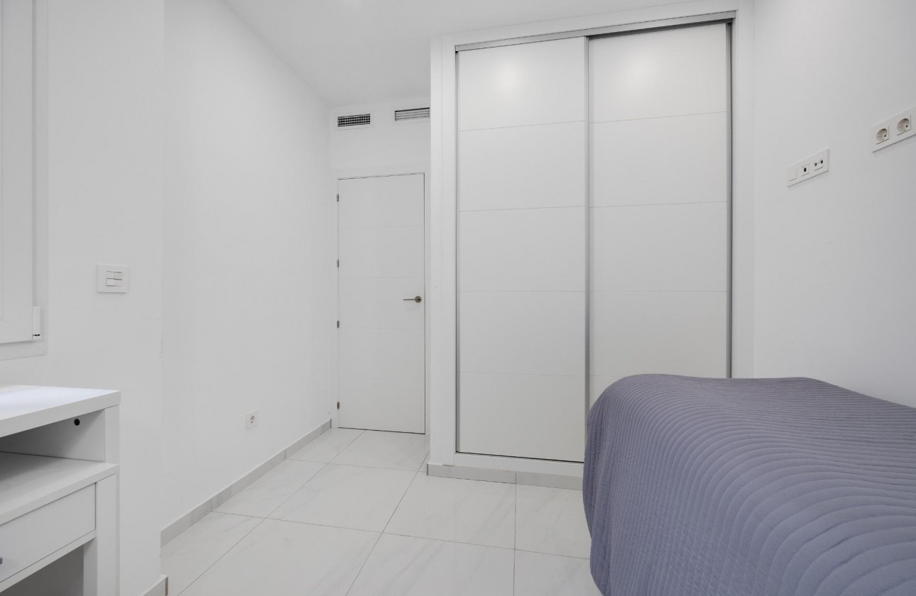 Reventa - Chalet - Torrevieja - Los balcones