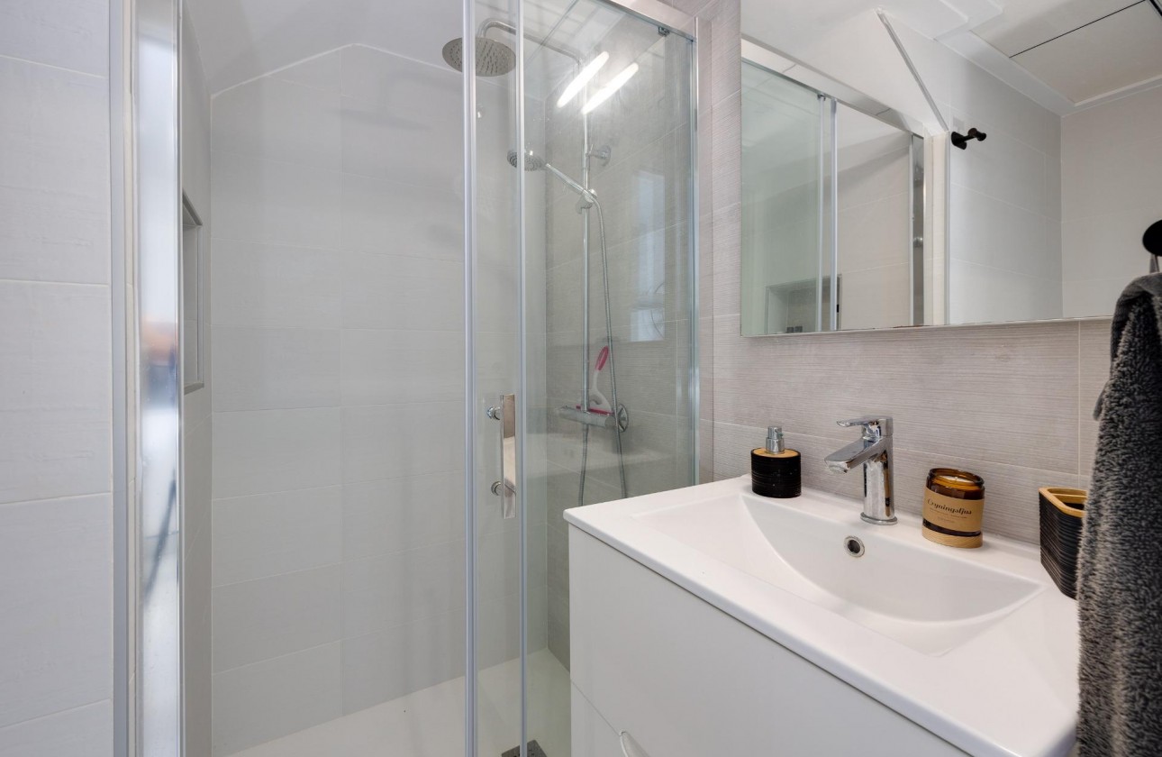 Reventa - Chalet - Torrevieja - Los balcones