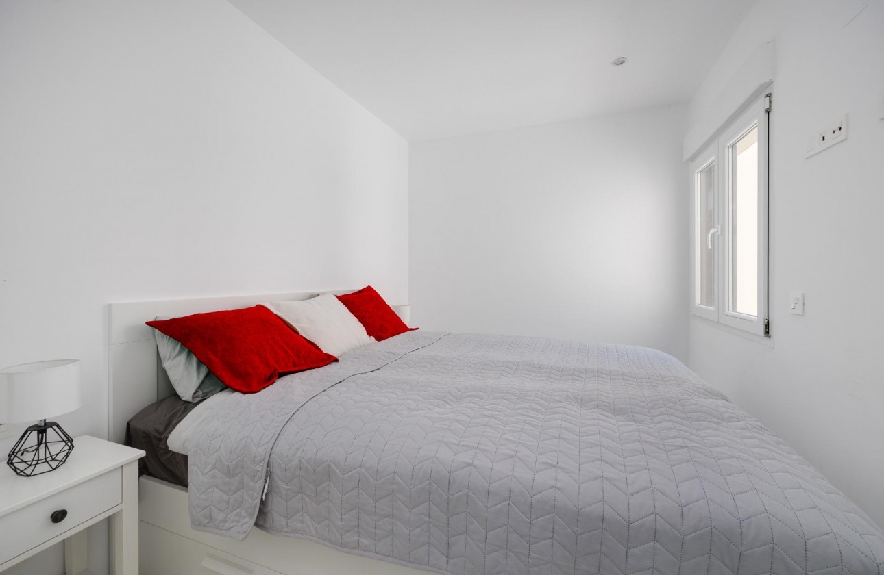 Reventa - Chalet - Torrevieja - Los balcones