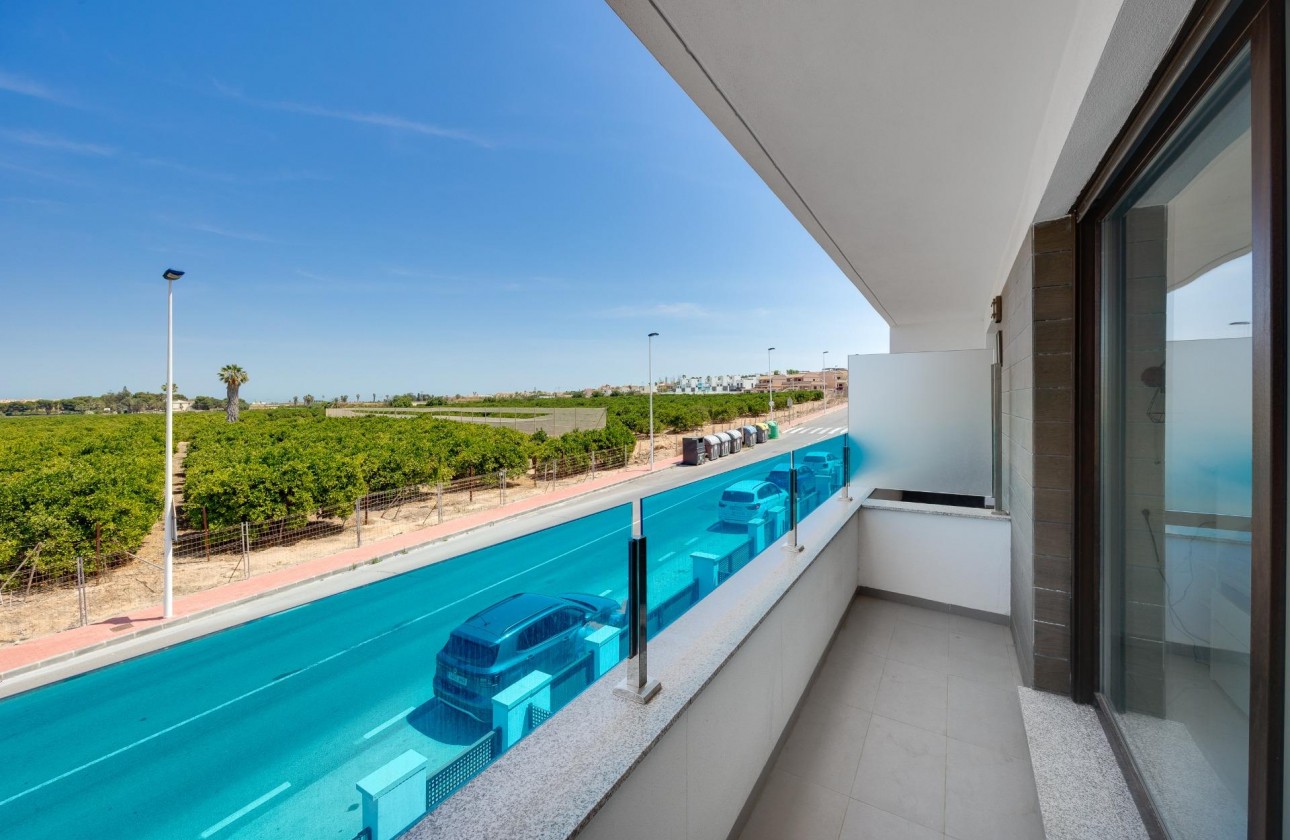 Reventa - Chalet - Torrevieja - Los balcones