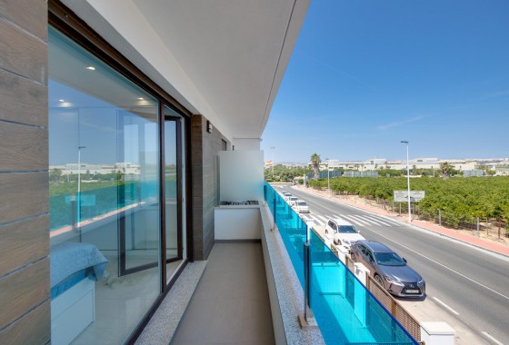 Reventa - Chalet - Torrevieja - Los balcones