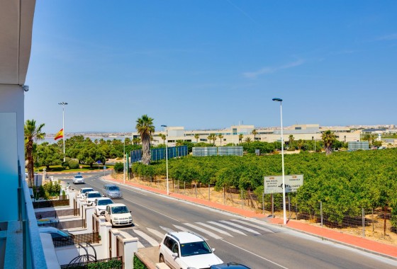 Reventa - Chalet - Torrevieja - Los balcones