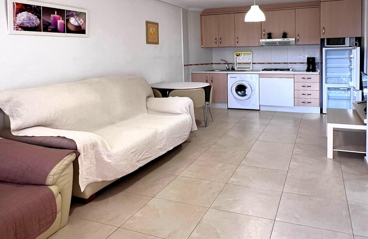 Resale - Apartment / flat - Torrevieja - Playa de los Locos