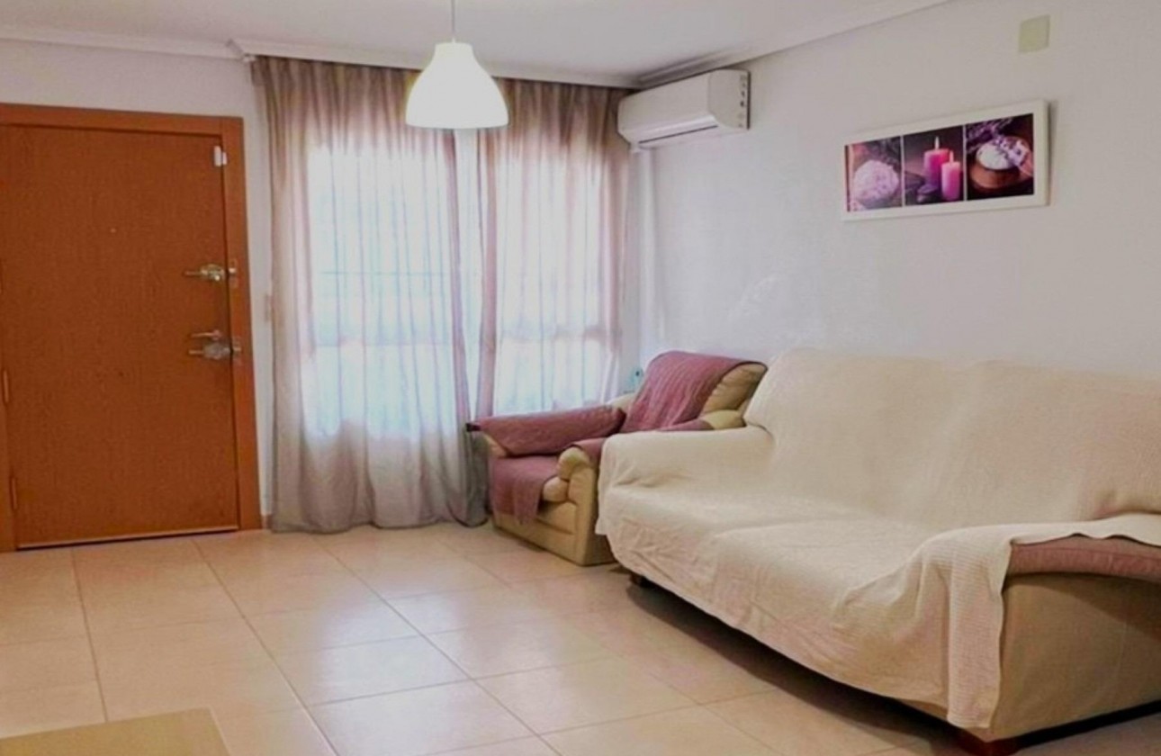 Resale - Apartment / flat - Torrevieja - Playa de los Locos
