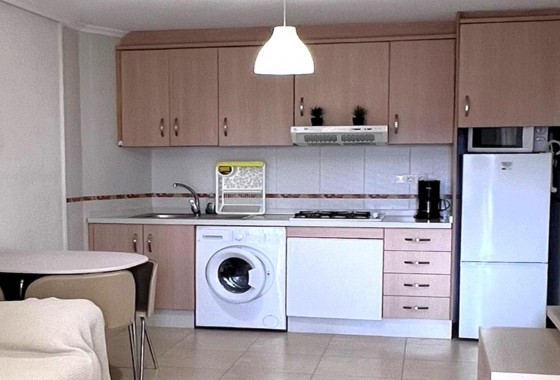 Resale - Apartment / flat - Torrevieja - Playa de los Locos