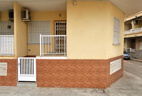 Resale - Apartment / flat - Torrevieja - Playa de los Locos