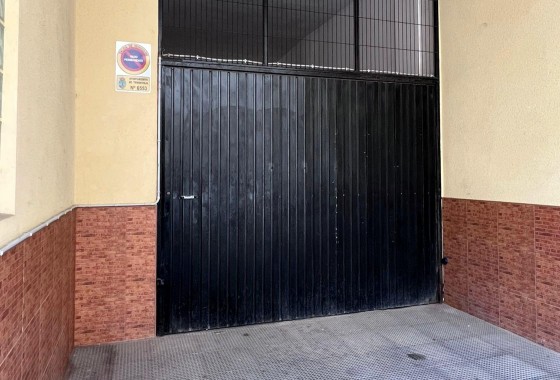 Resale - Apartment / flat - Torrevieja - Playa de los Locos