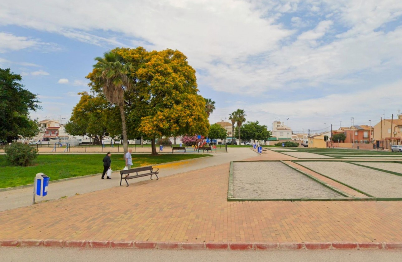Resale - Apartment / flat - Torrevieja - Playa de los Locos
