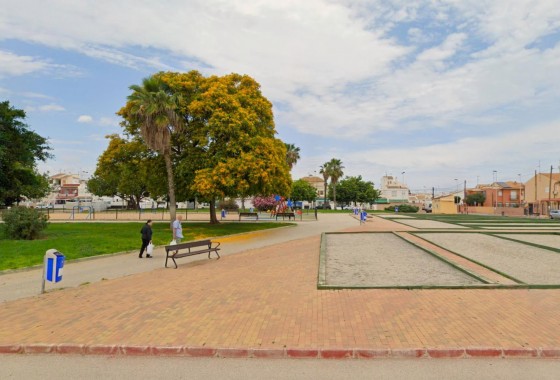Resale - Apartment / flat - Torrevieja - Playa de los Locos