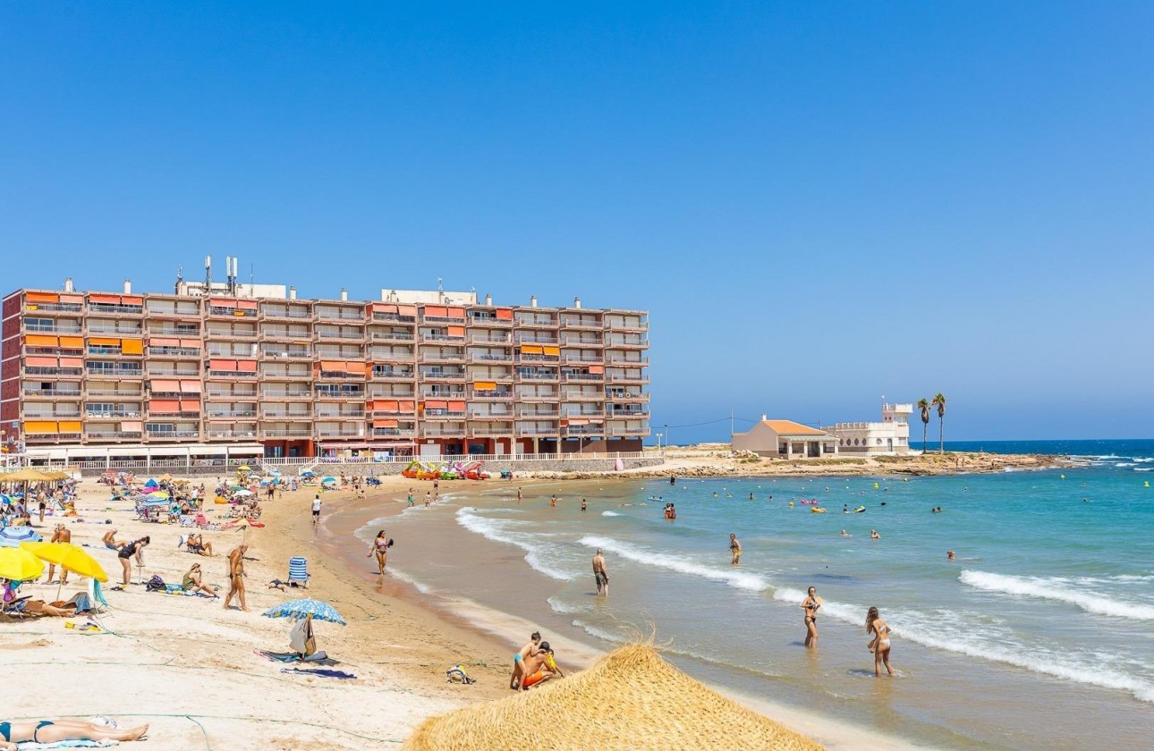 Resale - Apartment / flat - Torrevieja - Playa de los Locos