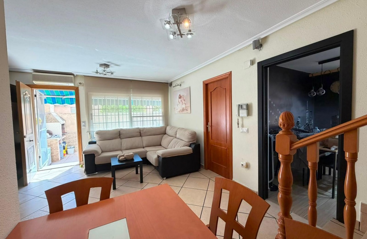 Resale - Quad House - Torrevieja - Carrefour