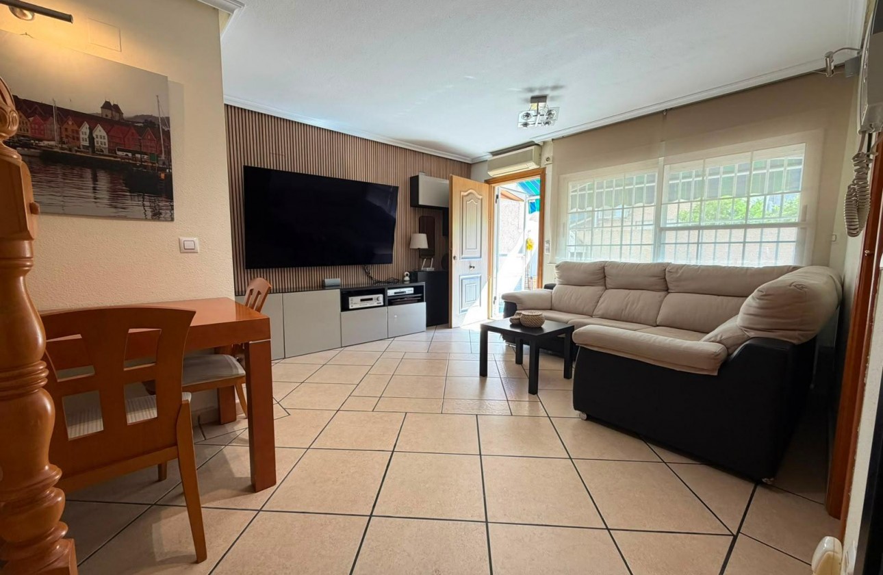 Resale - Quad House - Torrevieja - Carrefour