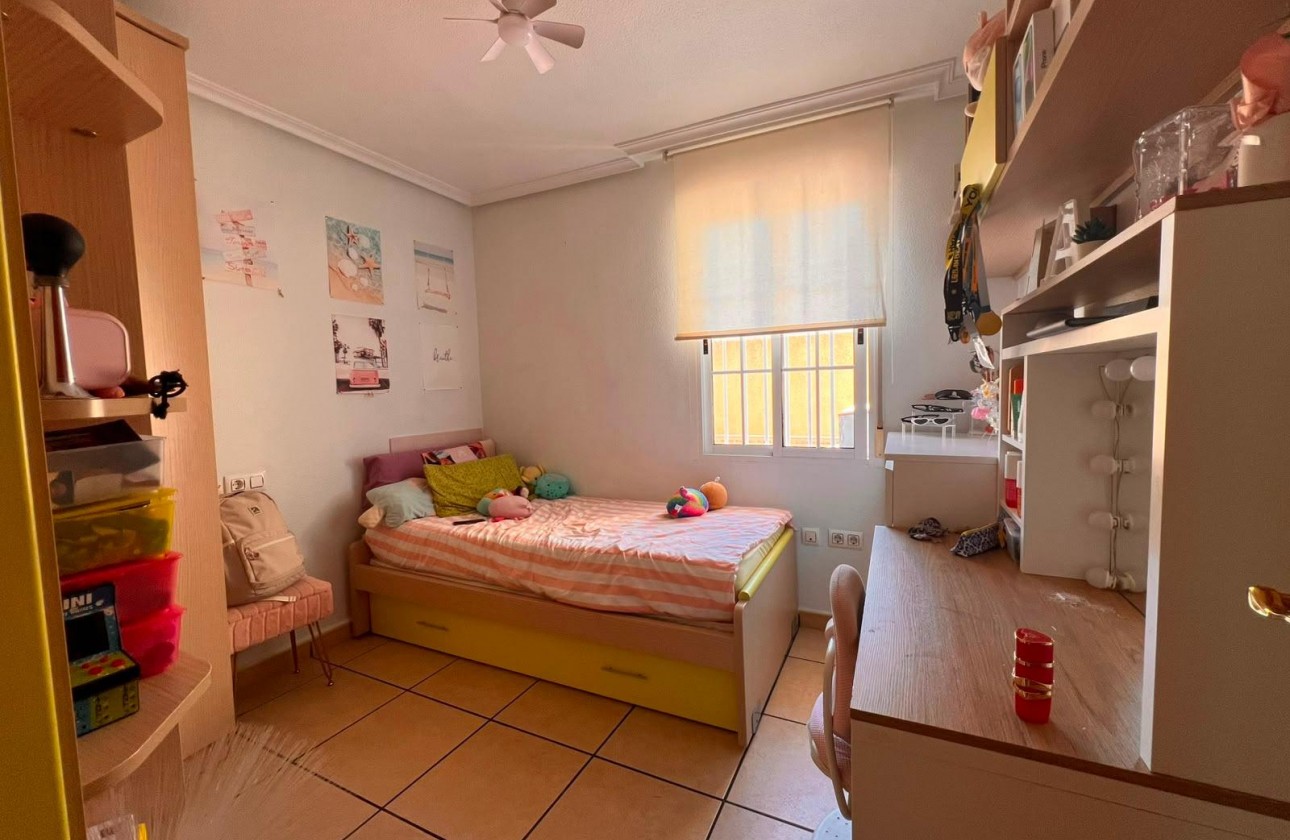 Resale - Quad House - Torrevieja - Carrefour