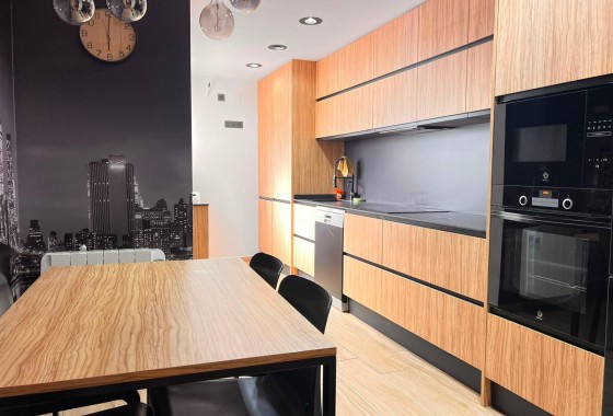 Resale - Quad House - Torrevieja - Carrefour