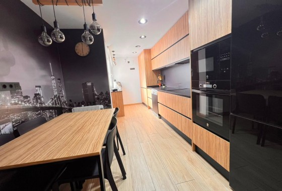 Resale - Quad House - Torrevieja - Carrefour