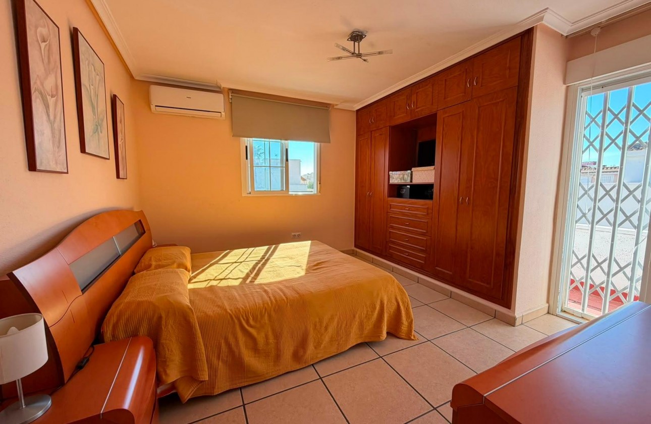 Resale - Quad House - Torrevieja - Carrefour