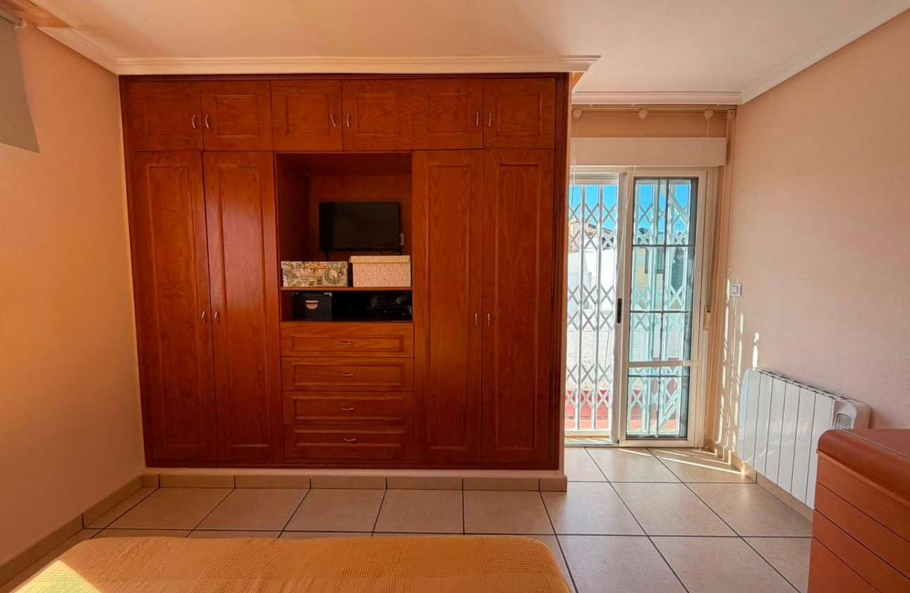 Resale - Quad House - Torrevieja - Carrefour