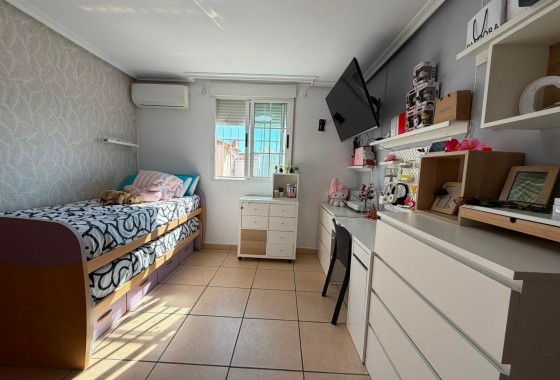 Resale - Quad House - Torrevieja - Carrefour