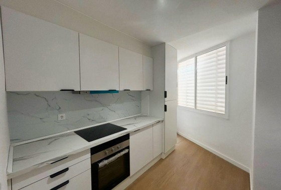 Resale - Apartment / flat - Orihuela Costa - La Regia