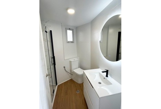 Resale - Apartment / flat - Orihuela Costa - La Regia