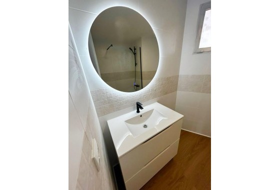 Resale - Apartment / flat - Orihuela Costa - La Regia
