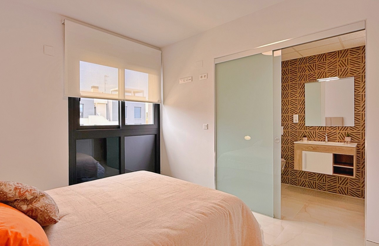 Resale - Apartment / flat - Orihuela - Inland