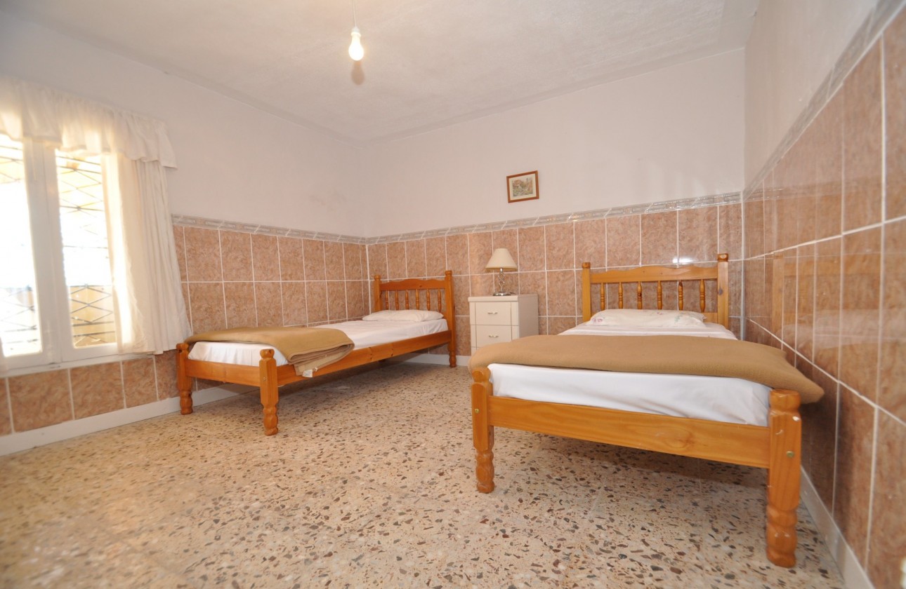 Revente - Property - Pinoso - Inland