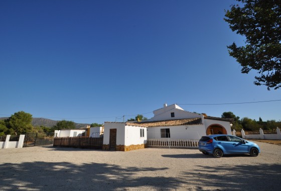 Revente - Property - Pinoso - Inland