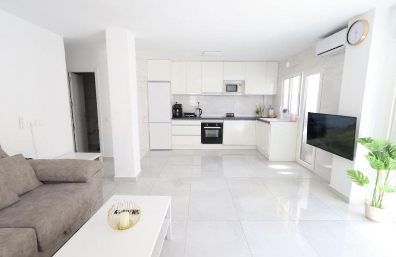 Resale - Apartment / flat - Torrevieja - Costa Blanca