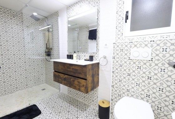 Reventa - Apartamento / piso - Torrevieja - Costa Blanca