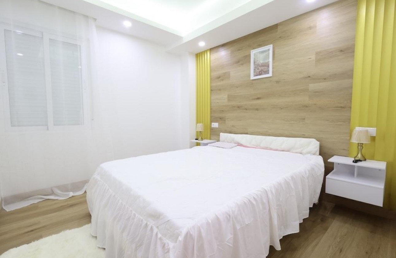 Reventa - Apartamento / piso - Torrevieja - Costa Blanca