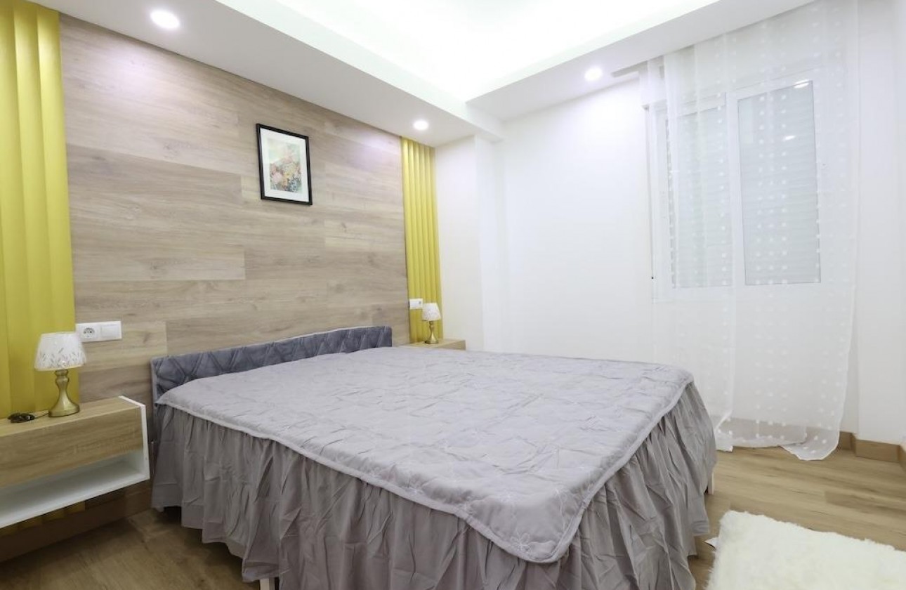 Reventa - Apartamento / piso - Torrevieja - Costa Blanca
