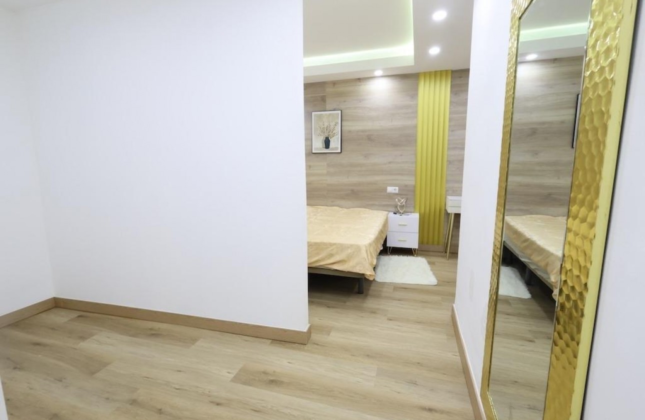 Reventa - Apartamento / piso - Torrevieja - Costa Blanca