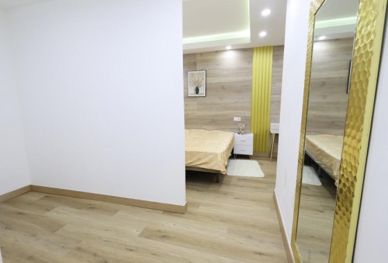 Reventa - Apartamento / piso - Torrevieja - Costa Blanca