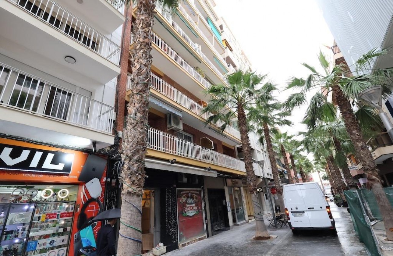 Reventa - Apartamento / piso - Torrevieja - Costa Blanca