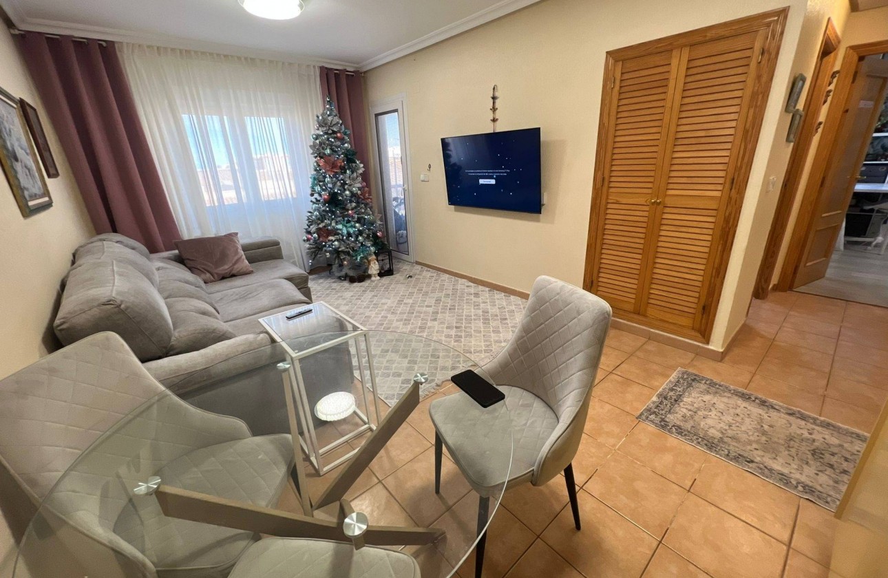 Reventa - Apartamento / piso - Torrevieja - Aguas Nuevas
