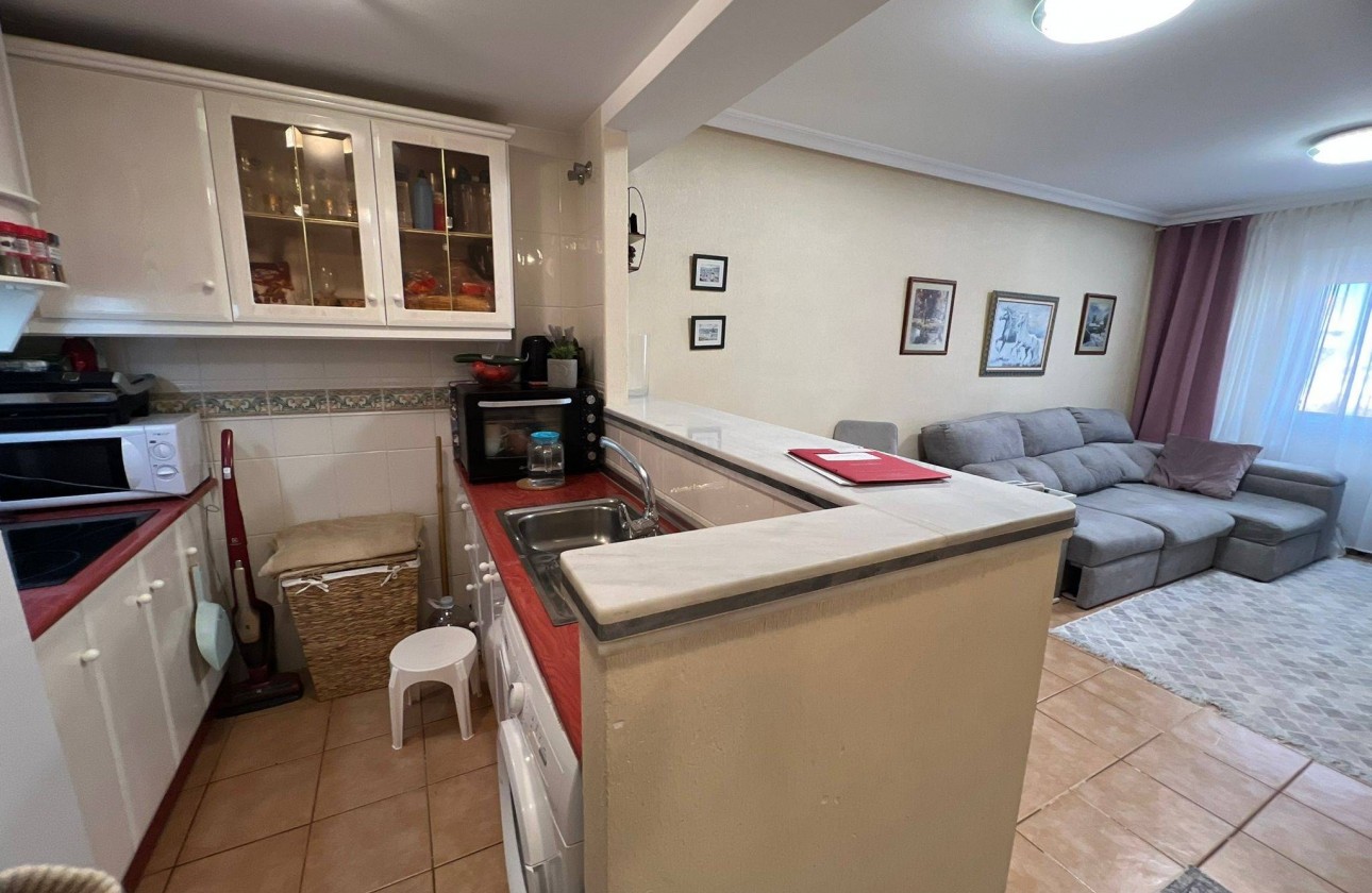 Reventa - Apartamento / piso - Torrevieja - Aguas Nuevas