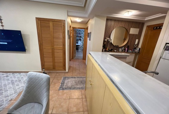 Reventa - Apartamento / piso - Torrevieja - Aguas Nuevas
