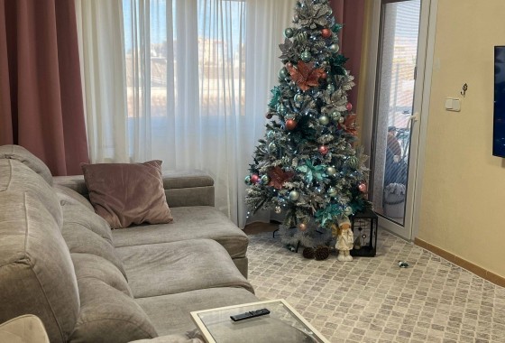 Reventa - Apartamento / piso - Torrevieja - Aguas Nuevas
