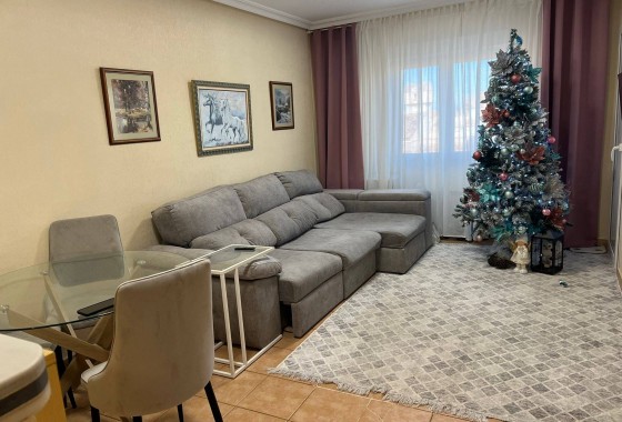 Reventa - Apartamento / piso - Torrevieja - Aguas Nuevas