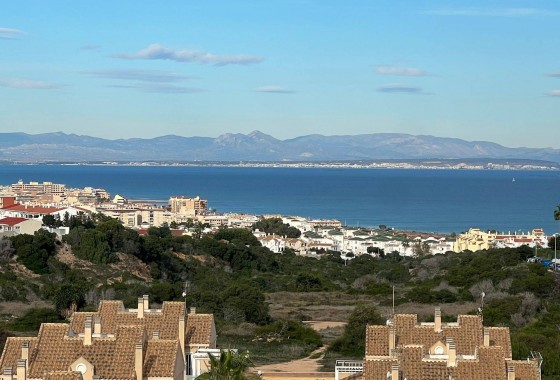 Reventa - Apartamento / piso - Torrevieja - Aguas Nuevas
