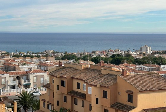 Reventa - Apartamento / piso - Torrevieja - Aguas Nuevas