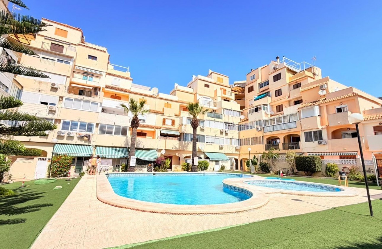 Resale - Apartment / flat - Torrevieja - Nueva Torrevieja