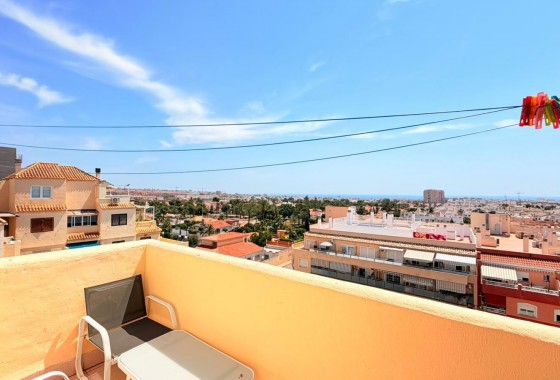 Resale - Apartment / flat - Torrevieja - Nueva Torrevieja