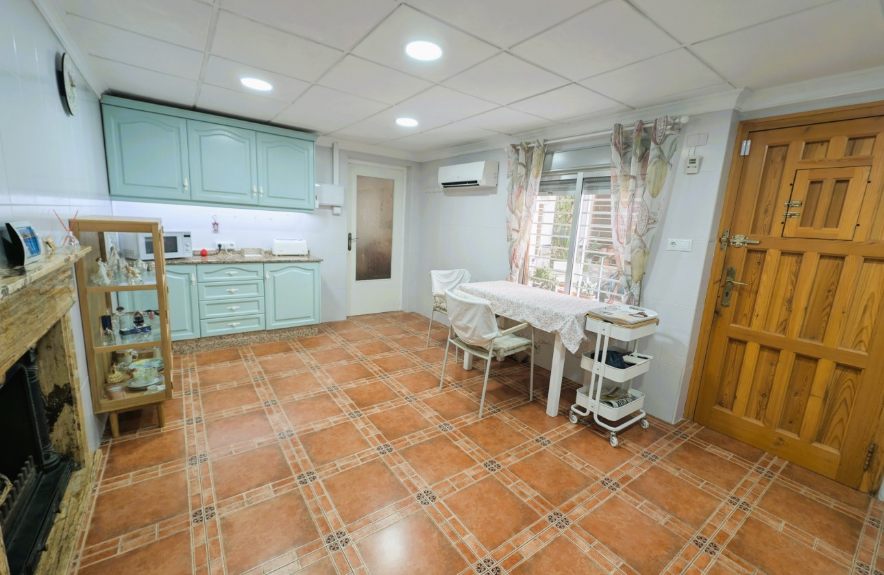 Revente - Property - Rafal - Inland